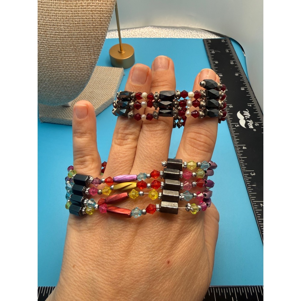 Magnetic Wrap Bracelet Set 2PC Multicolor‎ Red Black Beaded Hematite Style 17in